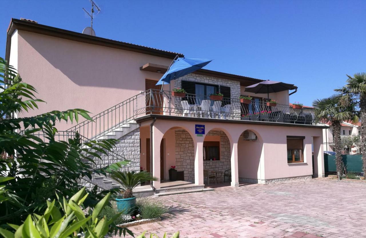 Relax Green House Rovinj Exterior foto